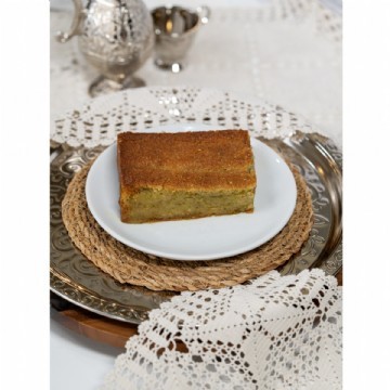 Antep Fıstıklı Fırınlanmış Peynir Helvası (500 Gram)